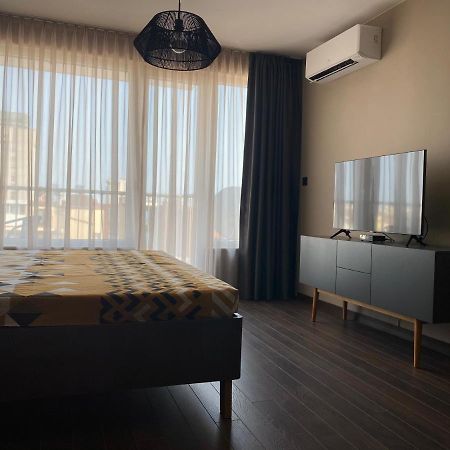 Studio Via Pontica Apartment Varna Bagian luar foto
